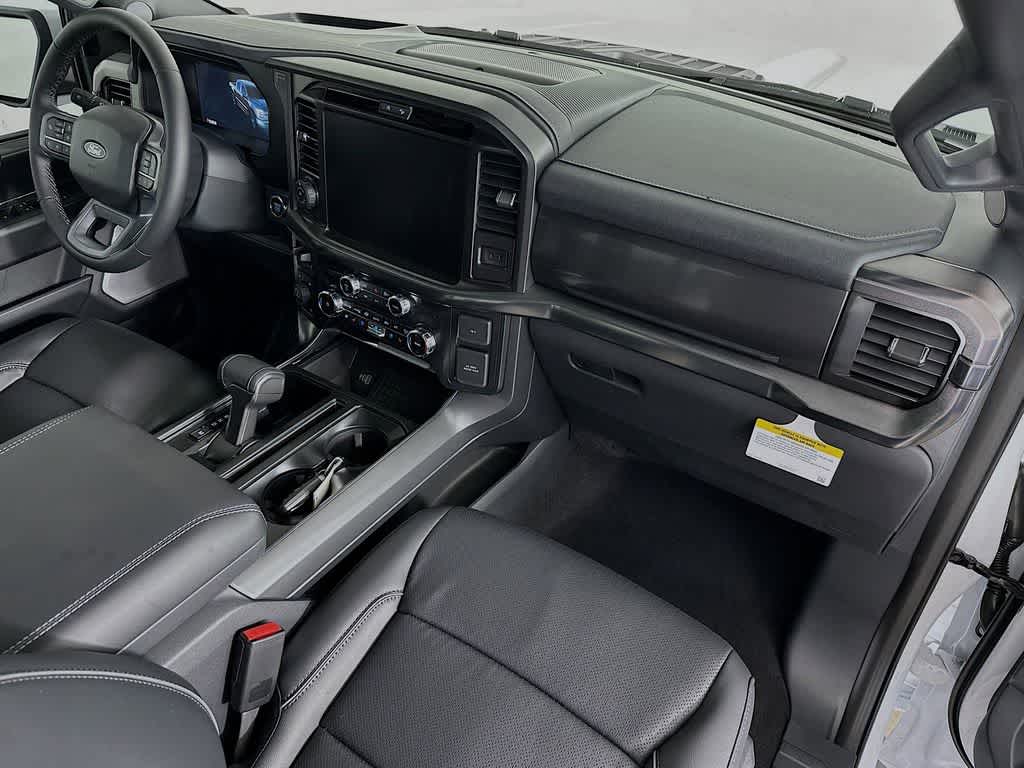 Ford F-150 LARIAT 2026