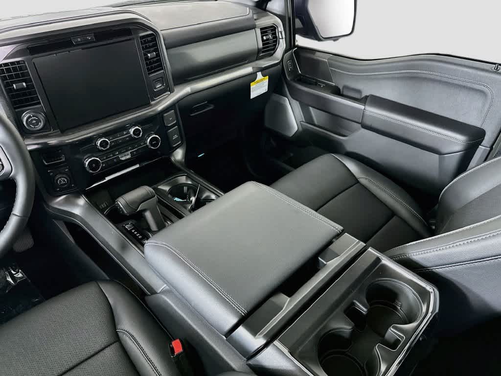 Ford F-150 LARIAT 2026