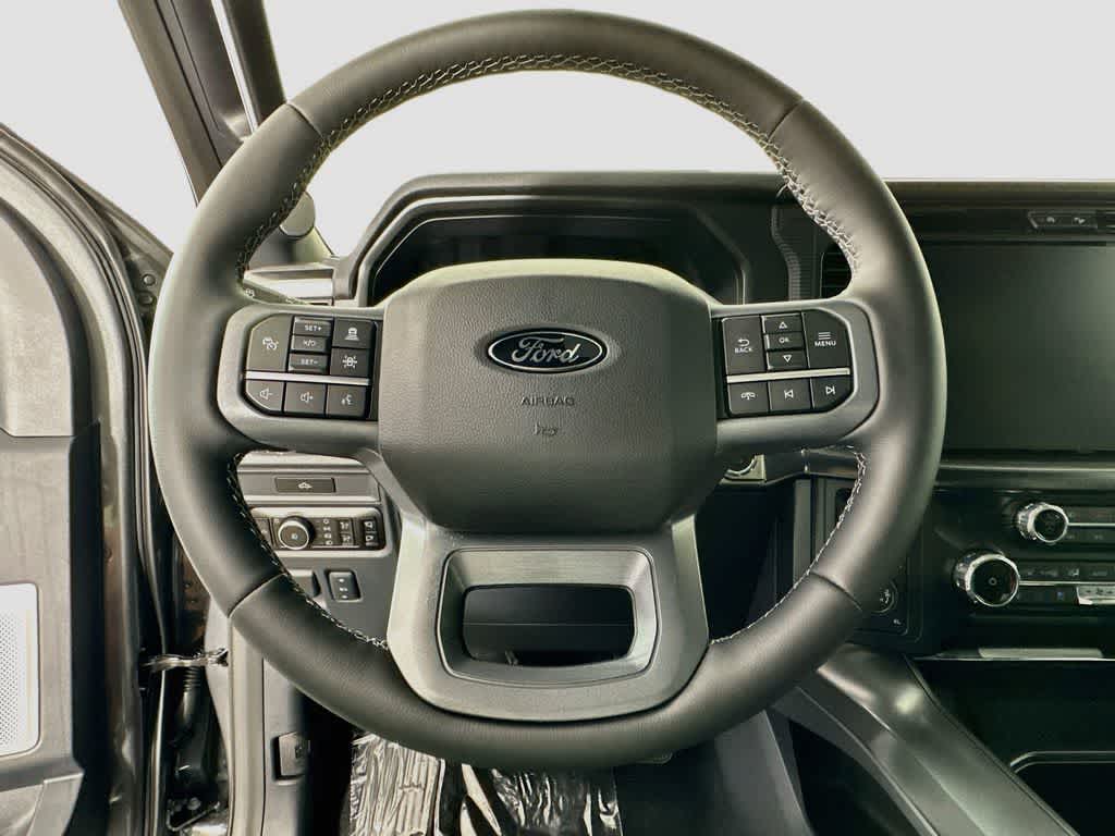 Ford F-150 LARIAT 2026