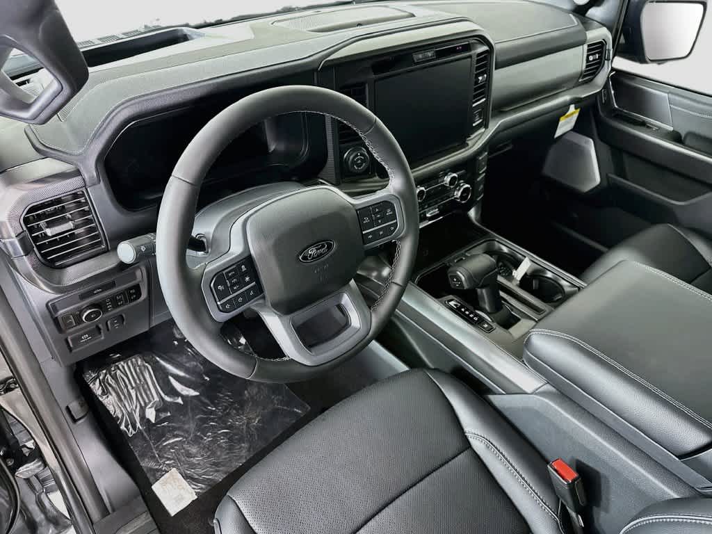 Ford F-150 LARIAT 2026