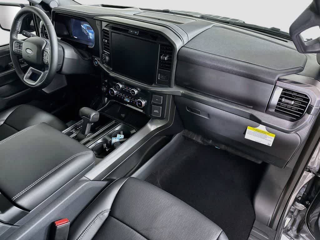 Ford F-150 LARIAT 2026