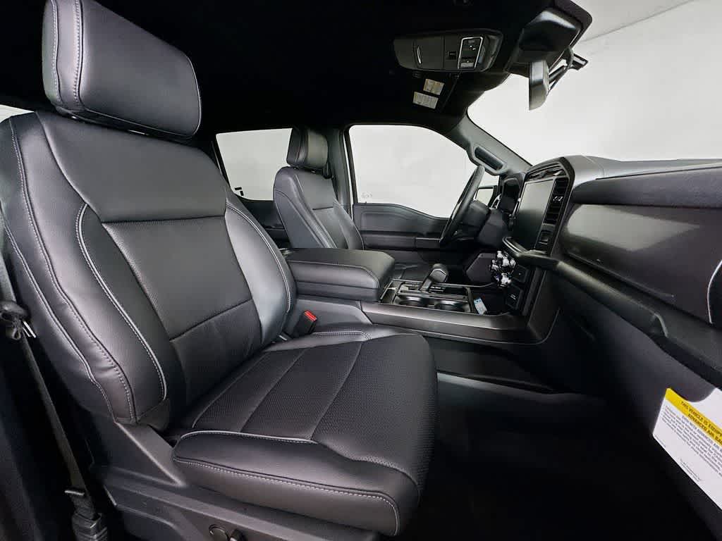 Ford F-150 LARIAT 2026