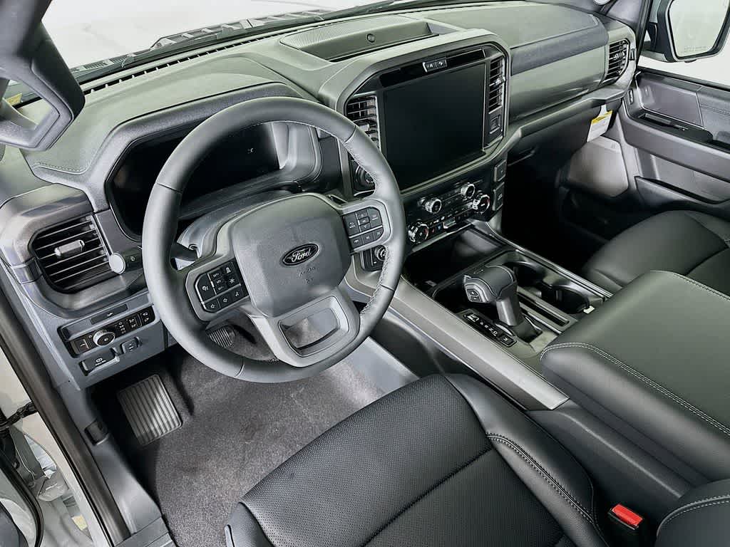 Ford F-150 LARIAT 2026