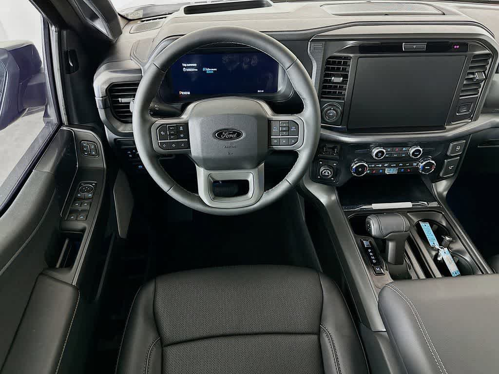 Ford F-150 LARIAT 2026