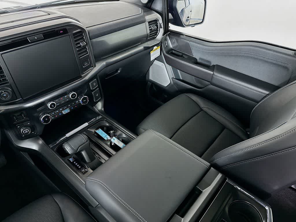 Ford F-150 LARIAT 2026