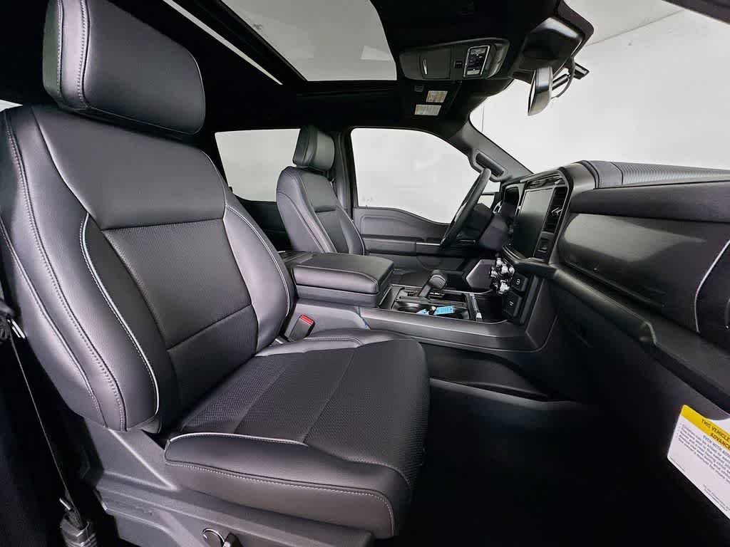 Ford F-150 LARIAT 2026