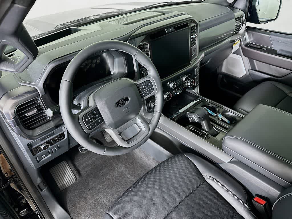 Ford F-150 LARIAT 2026