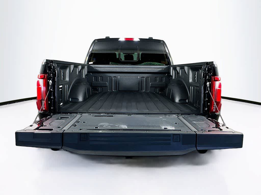 Ford F-150 LARIAT 2026