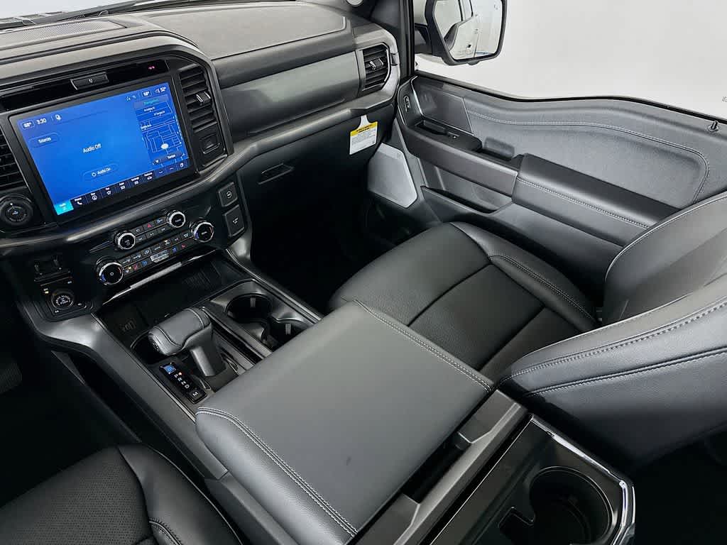 Ford F-150 LARIAT 2026