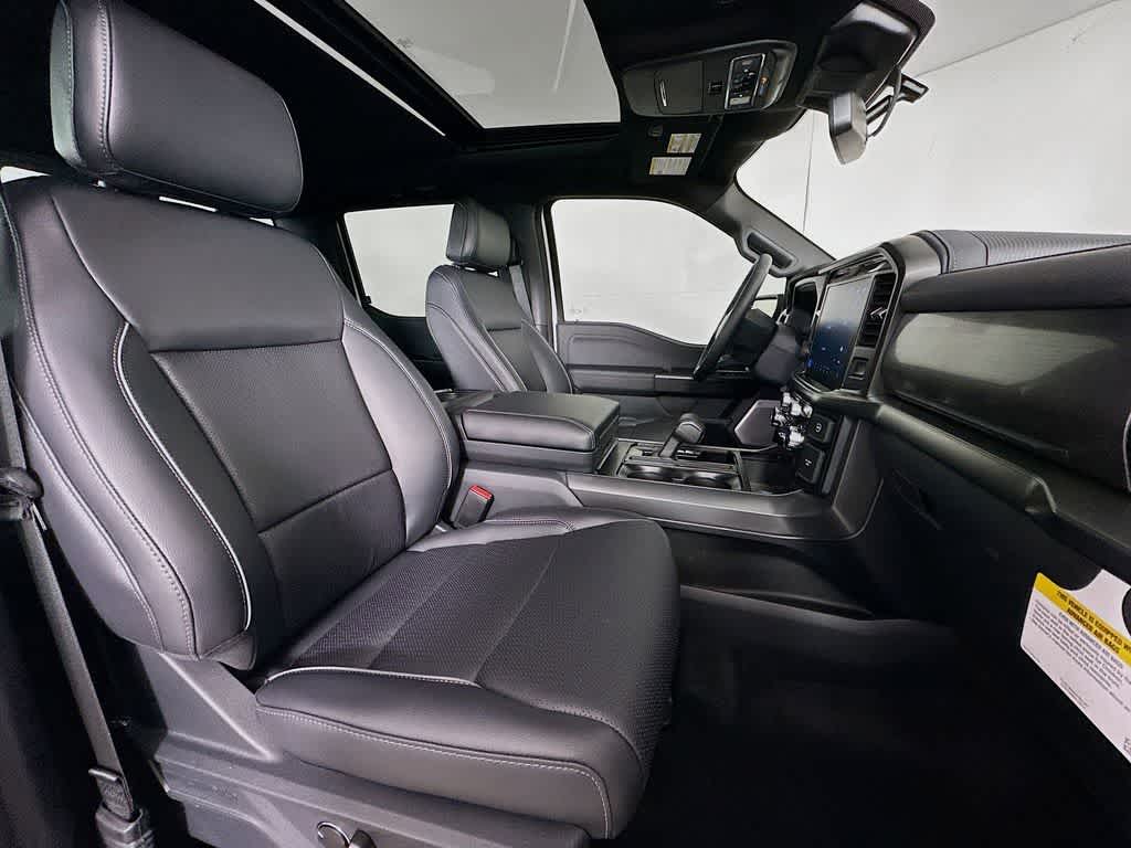 Ford F-150 LARIAT 2026