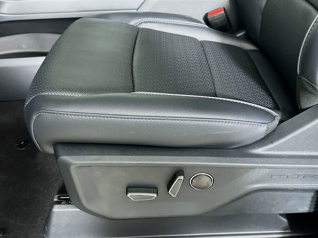 Ford F-150 LARIAT 2026