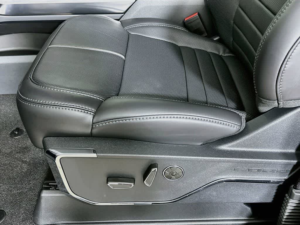Ford F-150 Platinum® 2026