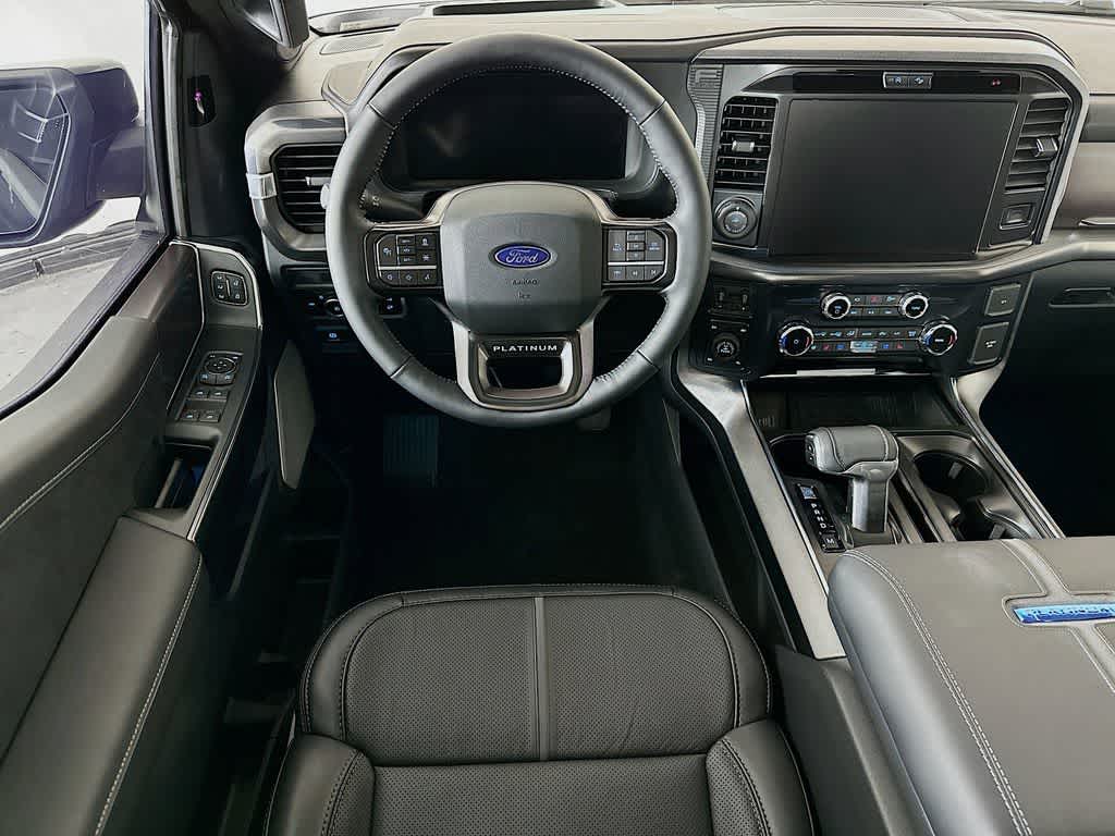Ford F-150 Platinum 2026
