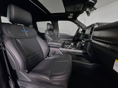 Ford F-150 Platinum 2026