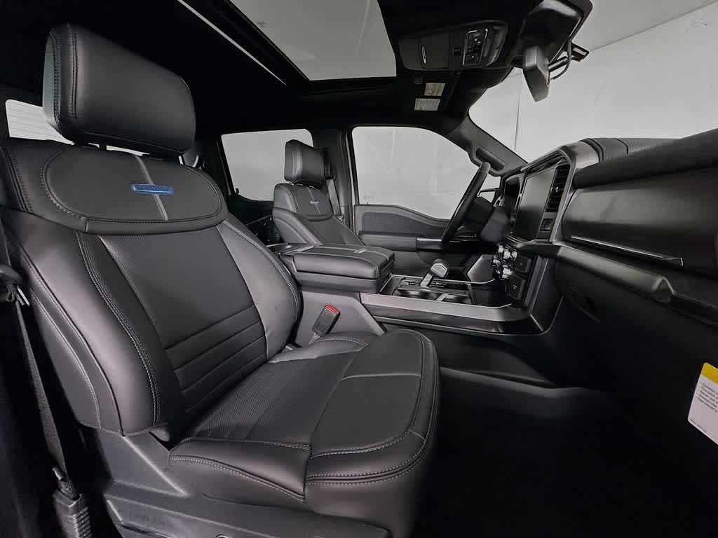 Ford F-150 Platinum 2026