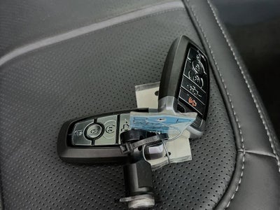 Ford F-150 Platinum 2026