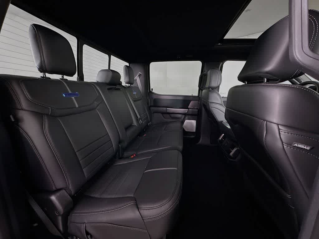 Ford F-150 Platinum 2026