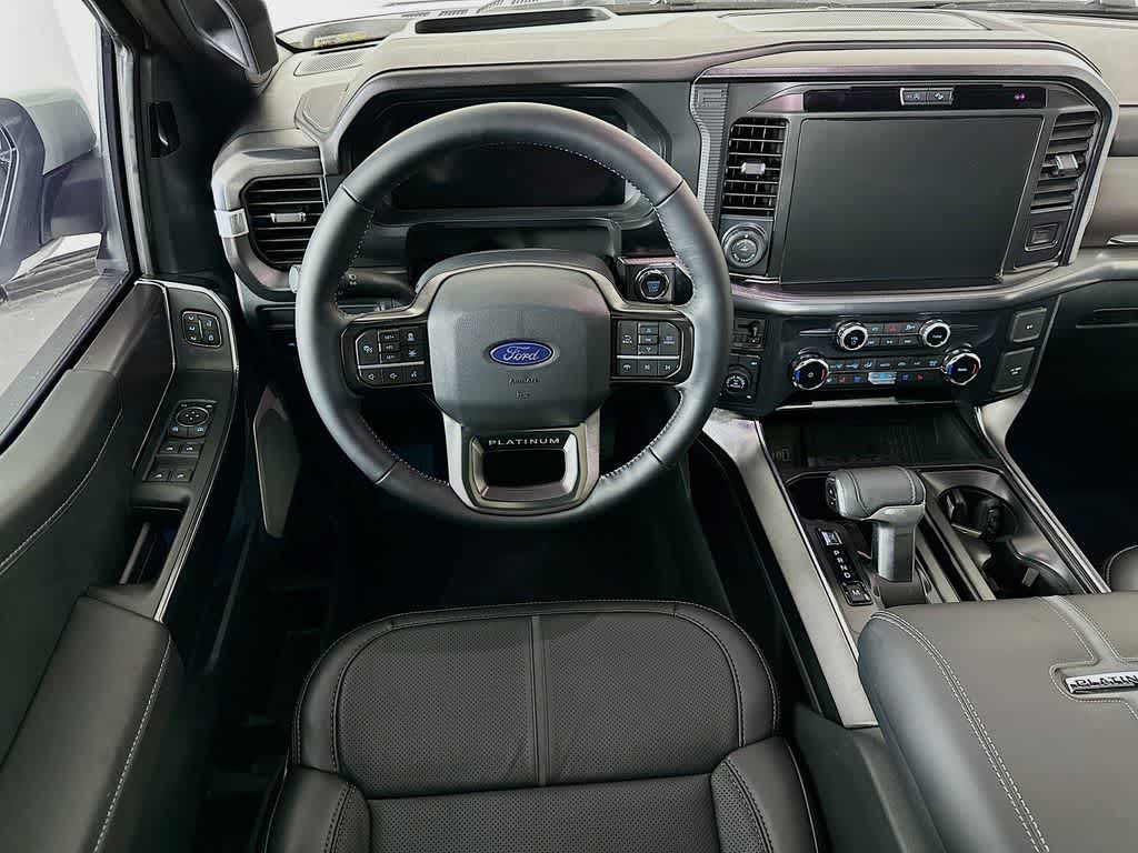 Ford F-150 Platinum 2026