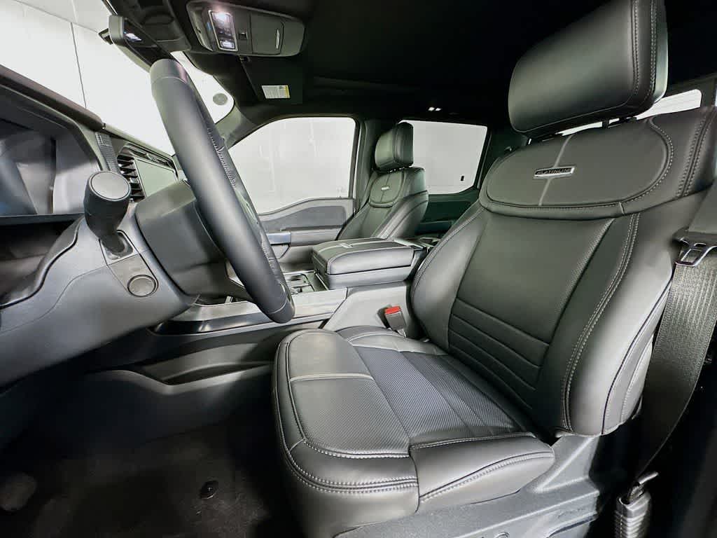 Ford F-150 Platinum 2026