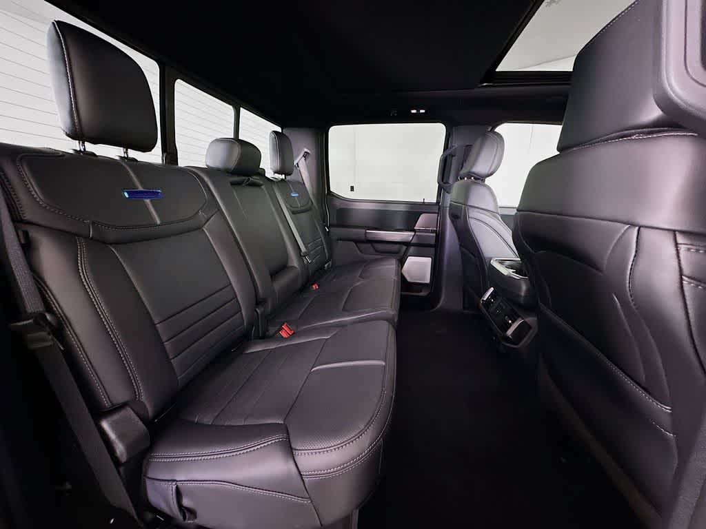 Ford F-150 Platinum 2026