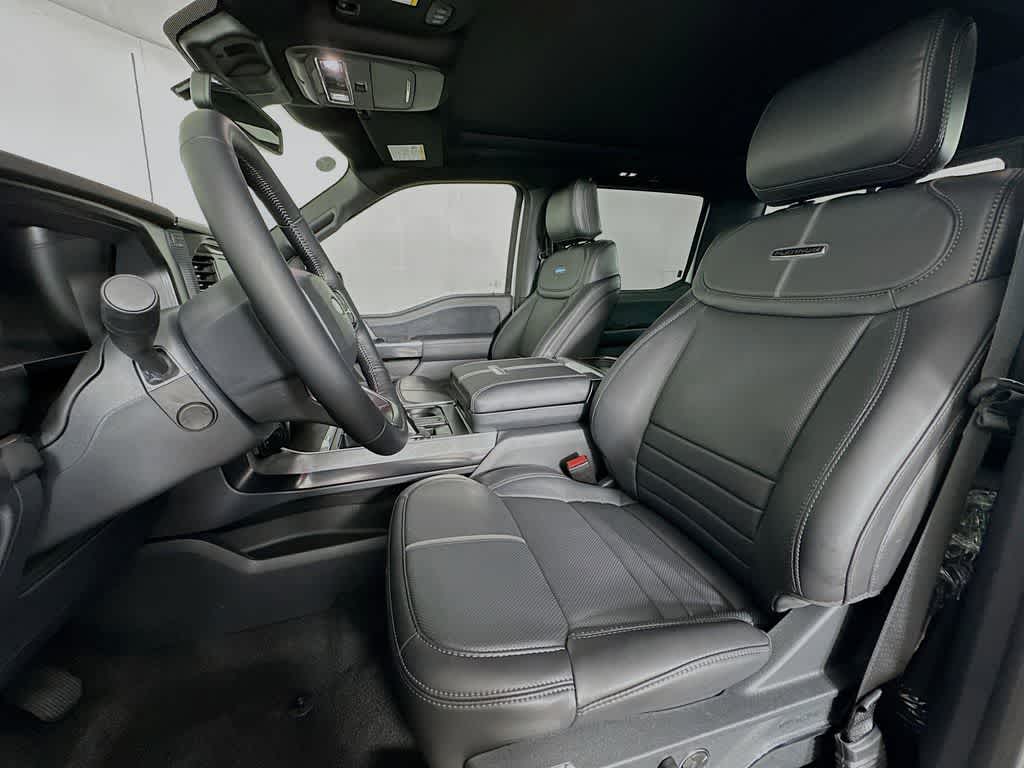 Ford F-150 Platinum 2026