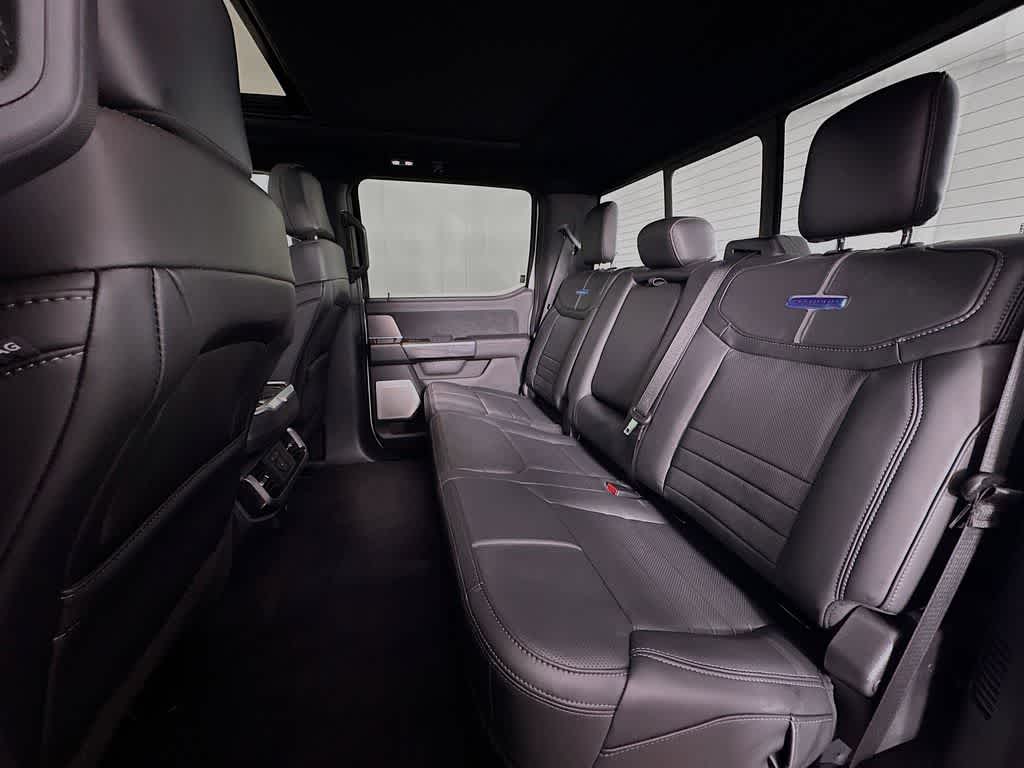 Ford F-150 Platinum 2026