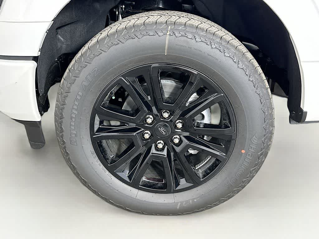 Ford F-150 Platinum 2026