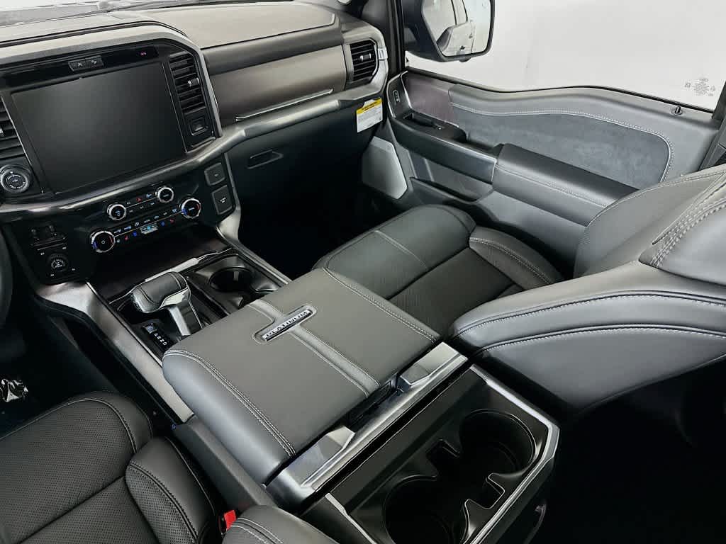 Ford F-150 Platinum 2026