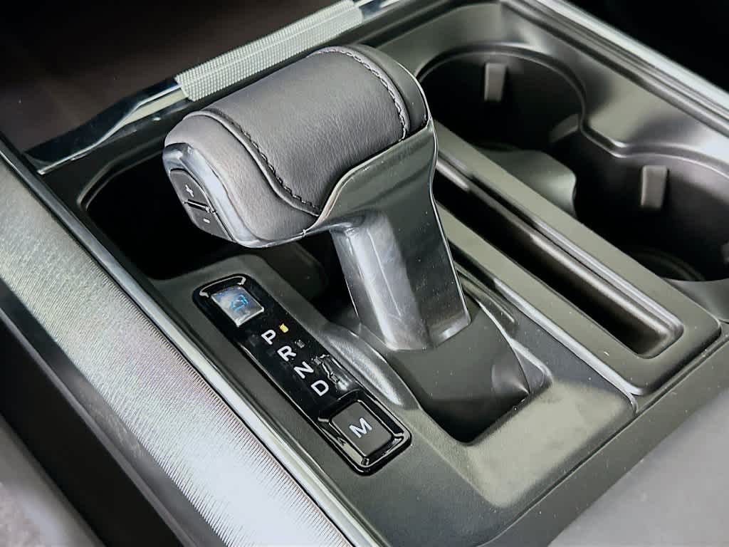 Ford F-150 Platinum 2026