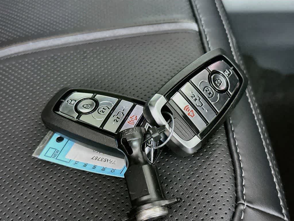 Ford F-150 Platinum® 2026