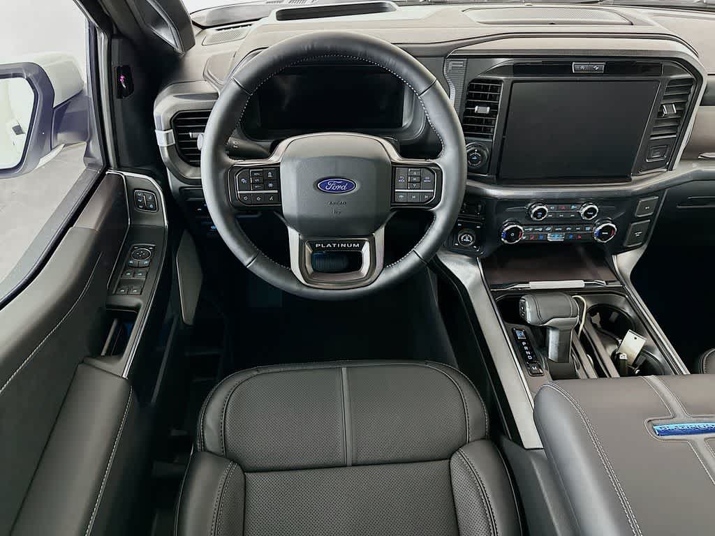 Ford F-150 Platinum 2026