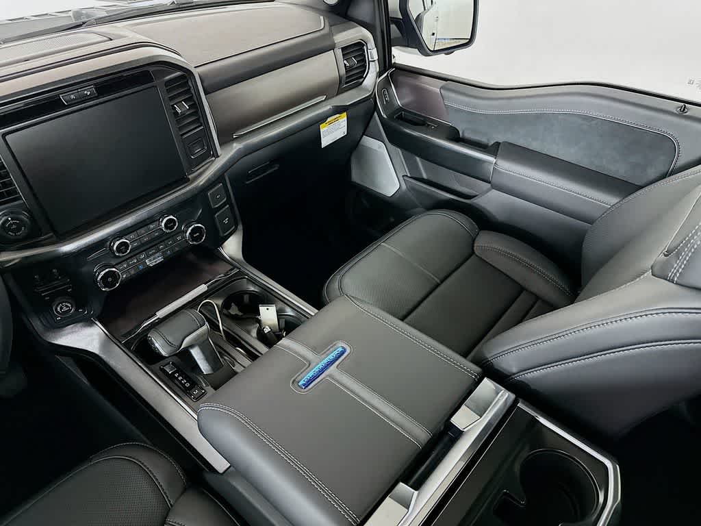 Ford F-150 Platinum 2026