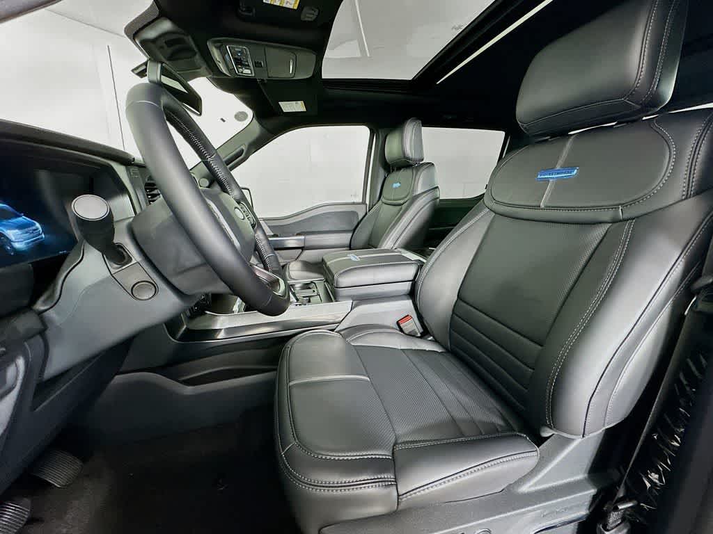 Ford F-150 Platinum 2026