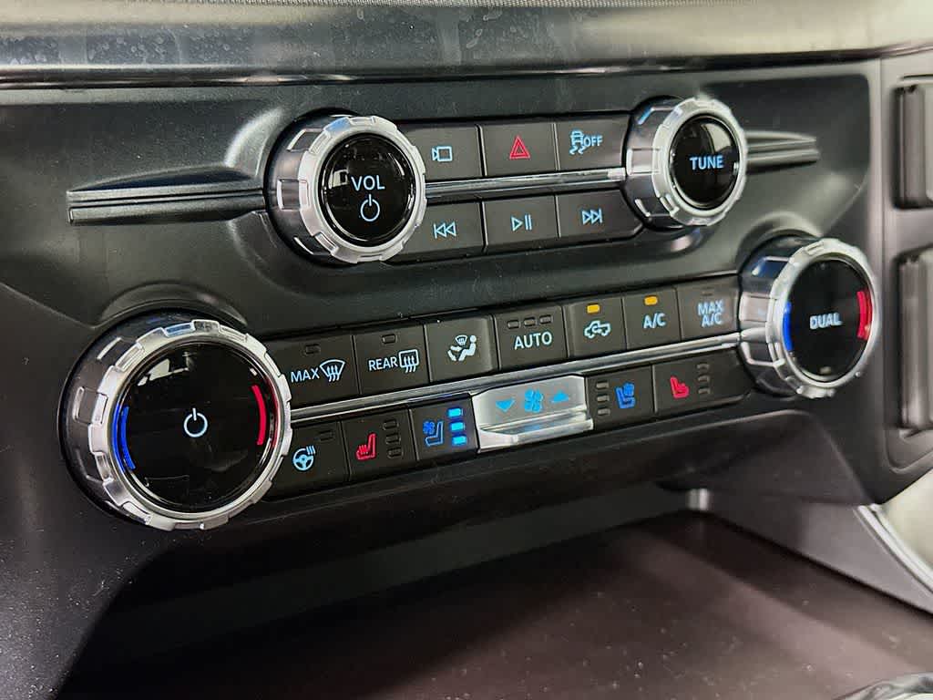 Ford F-150 Platinum 2026