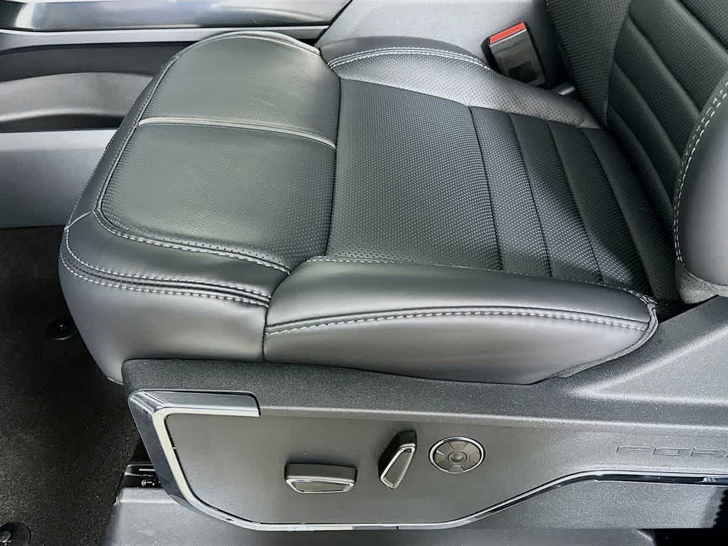 Ford F-150 Platinum 2026
