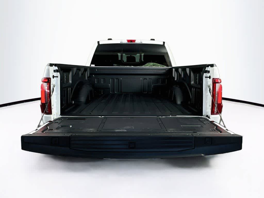 Ford F-150 Platinum® 2026