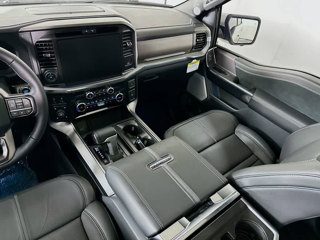 Ford F-150 Platinum 2026