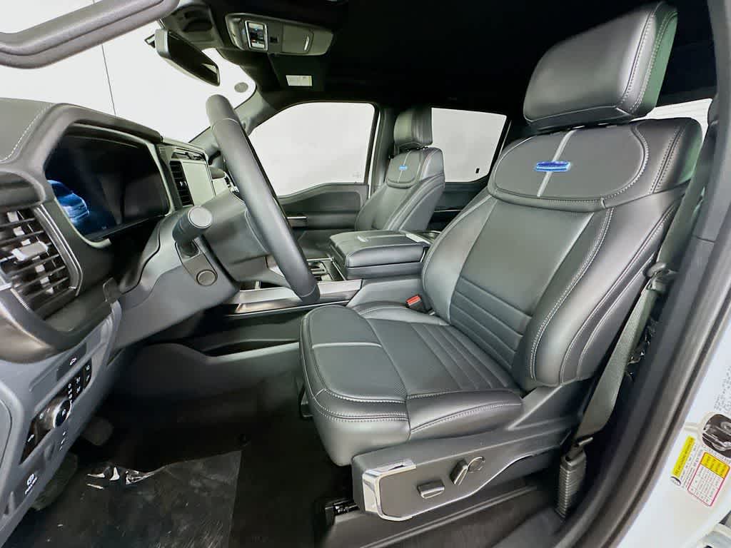 Ford F-150 Platinum 2026