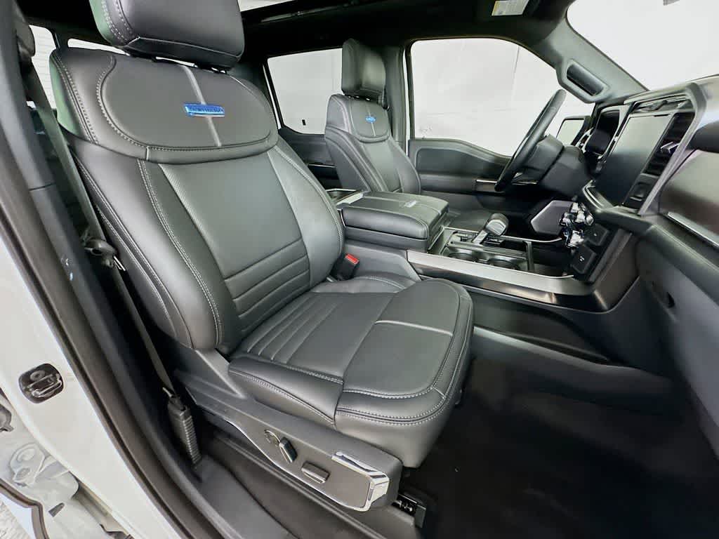 Ford F-150 Platinum 2026