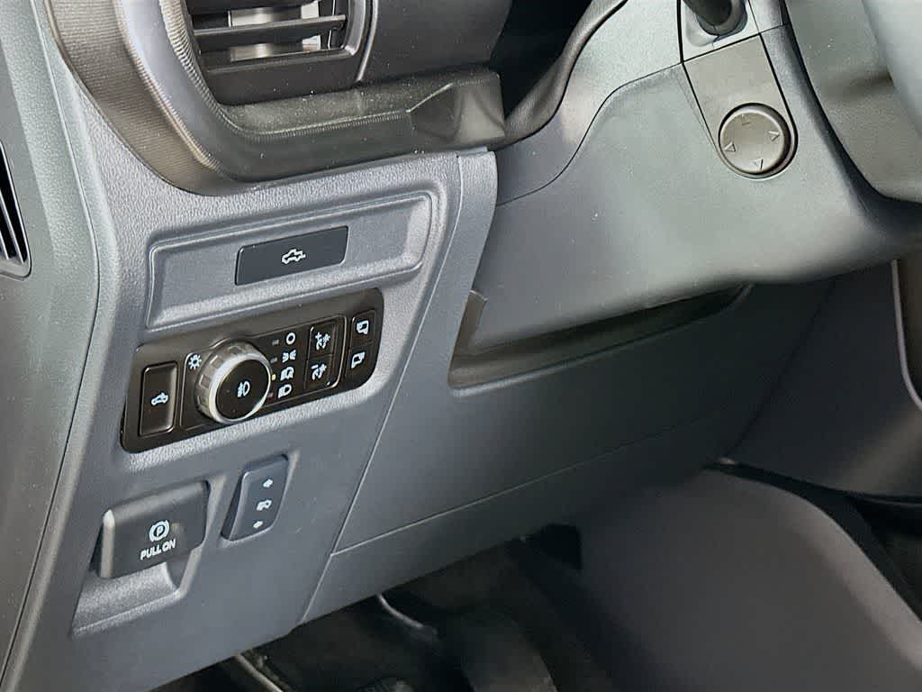 Ford F-150 Platinum 2026