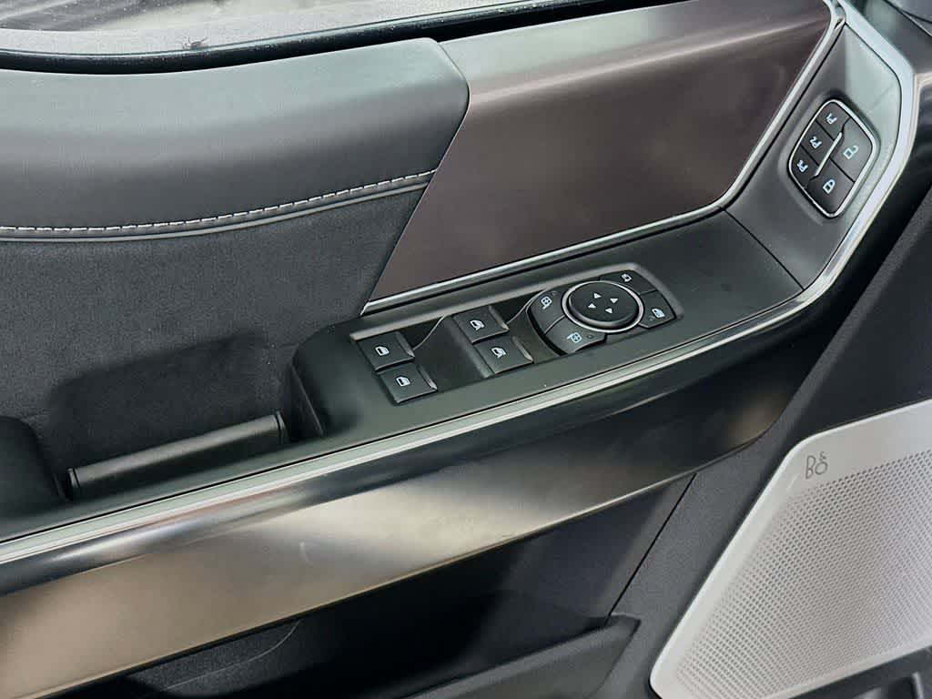 Ford F-150 Platinum 2026