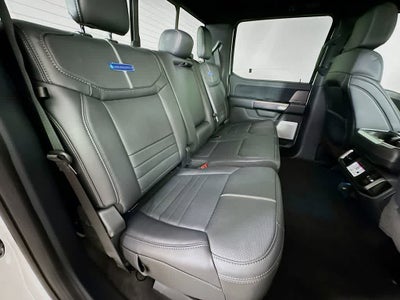 Ford F-150 Platinum 2026