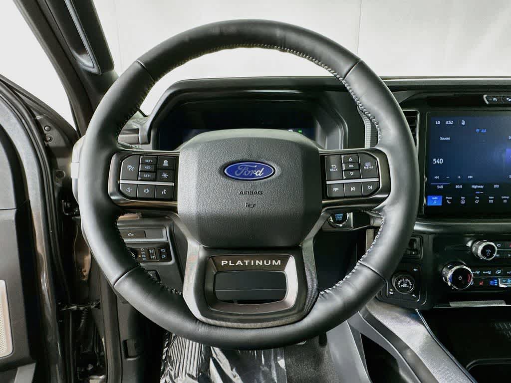 Ford F-150 Platinum 2026