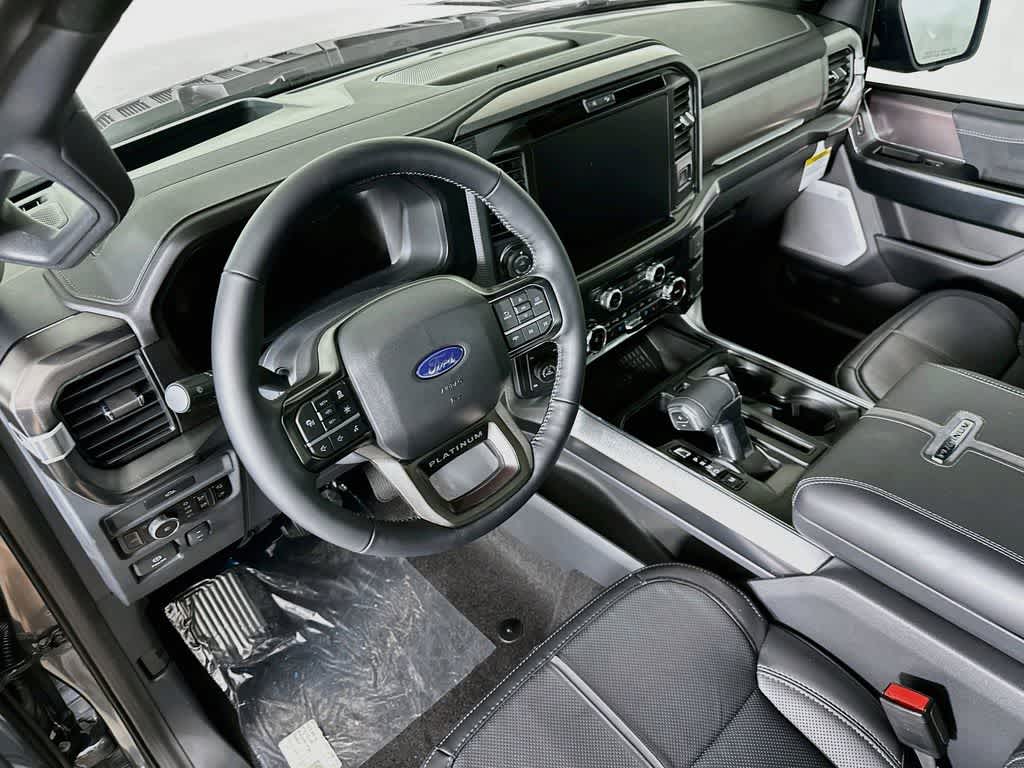 Ford F-150 Platinum 2026