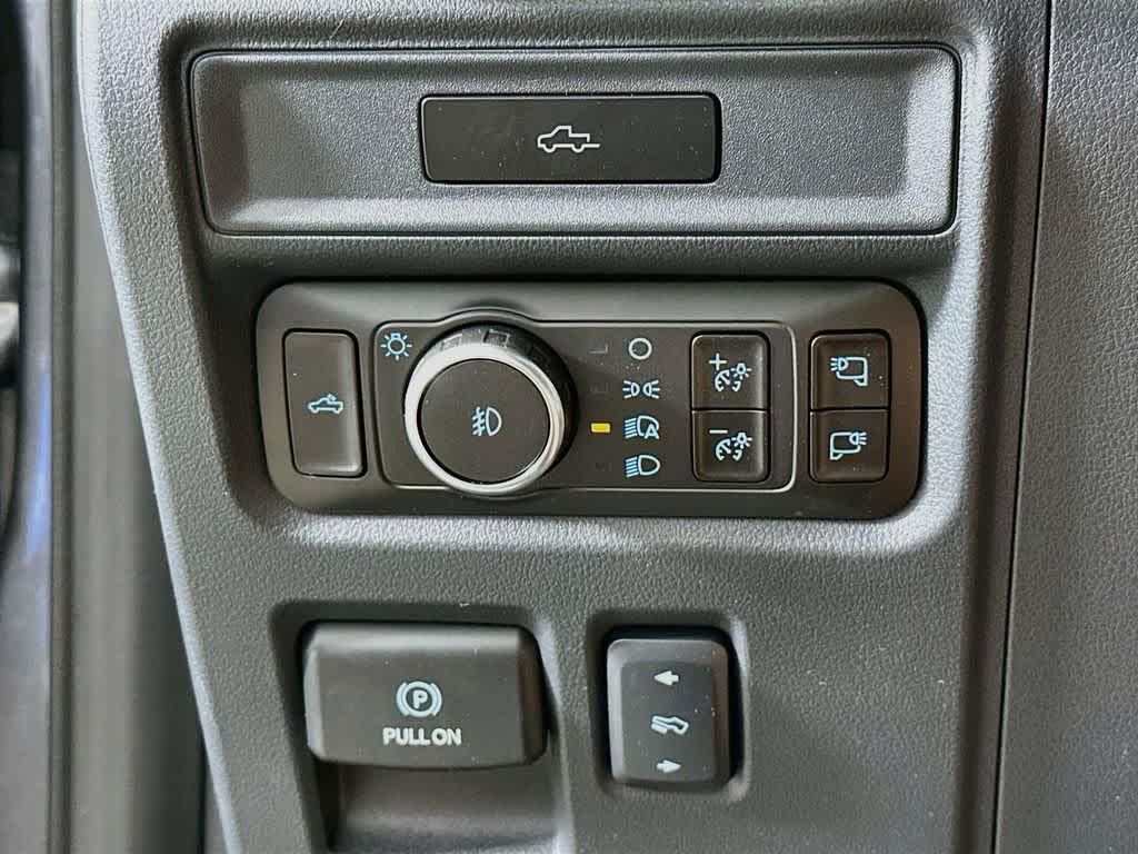 Ford F-150 Platinum 2026