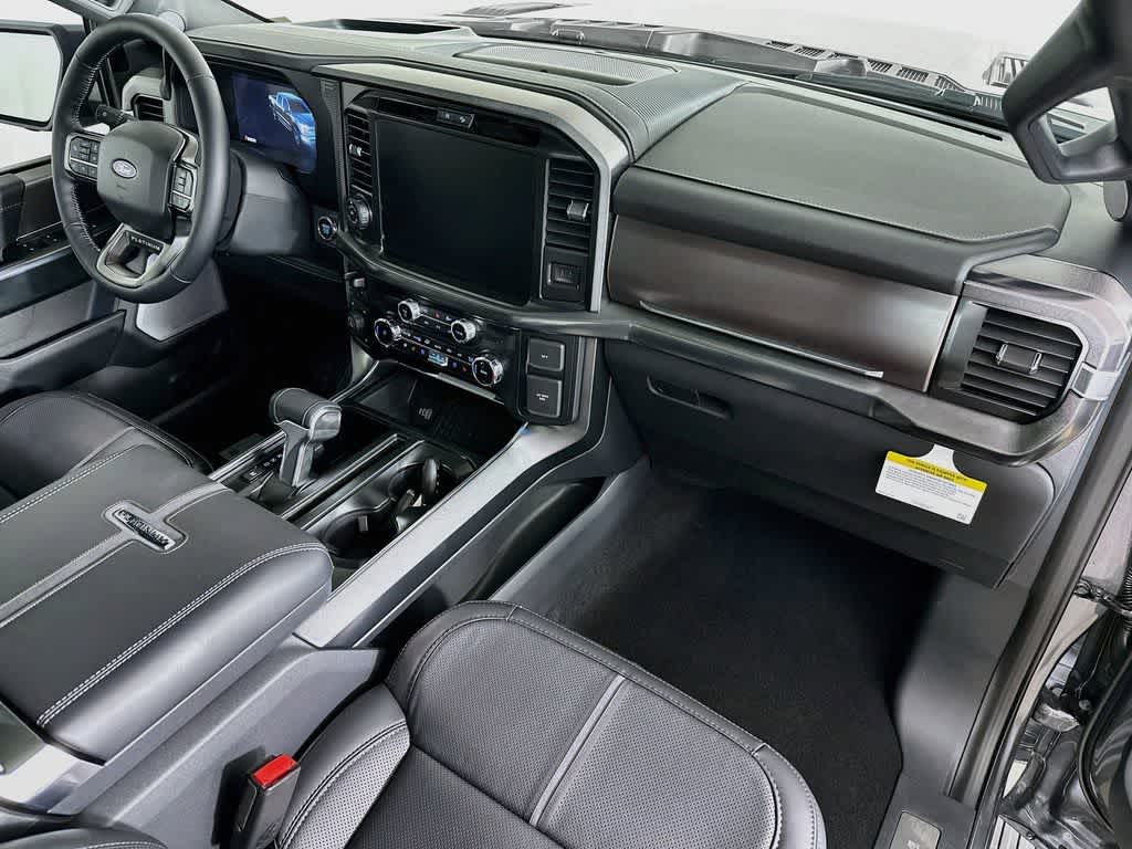Ford F-150 Platinum 2026