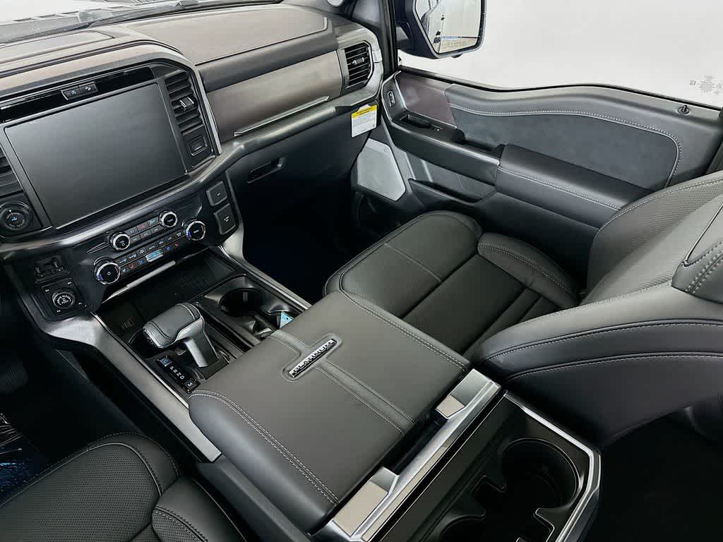 Ford F-150 Platinum 2026