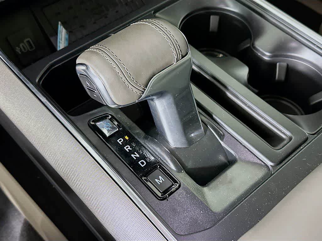 Ford F-150 Platinum® 2026