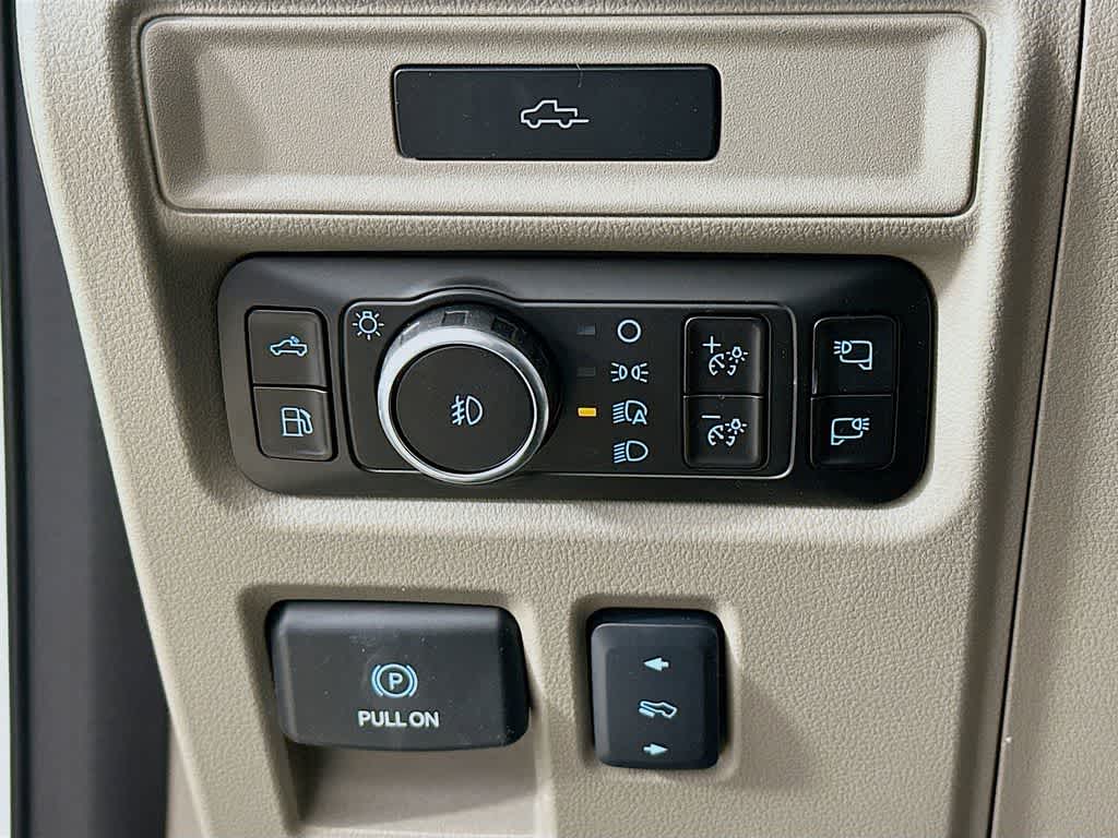 Ford F-150 Platinum® 2026