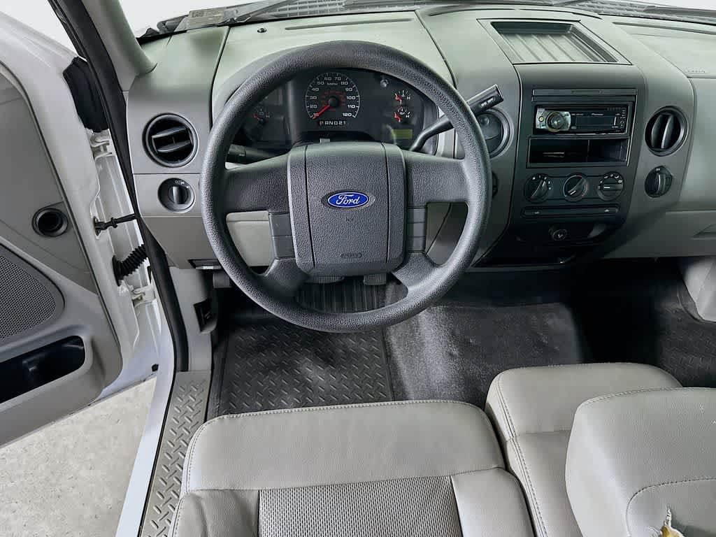 2008 Ford F-150 Base